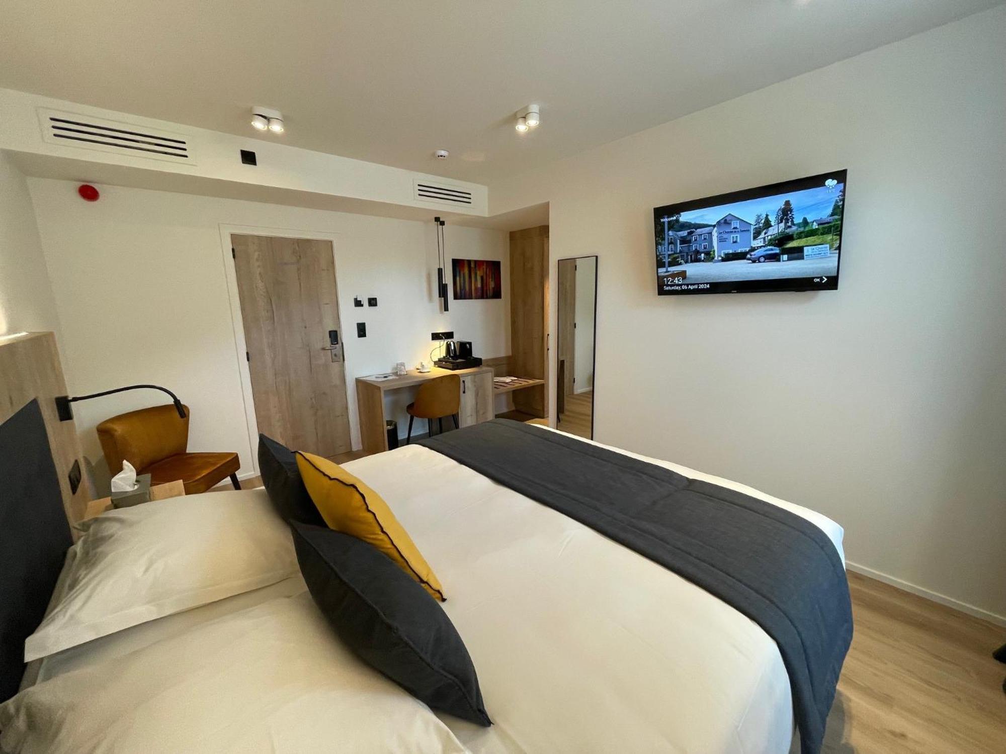 Hotel Le Charme De La Semois Alle Εξωτερικό φωτογραφία