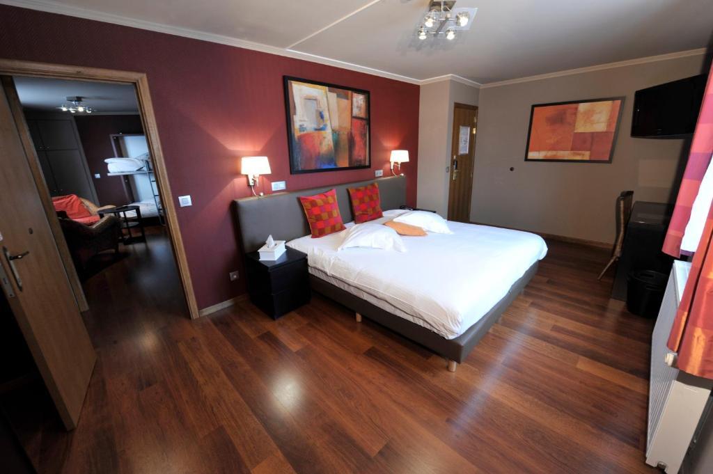 Hotel Le Charme De La Semois Alle Εξωτερικό φωτογραφία