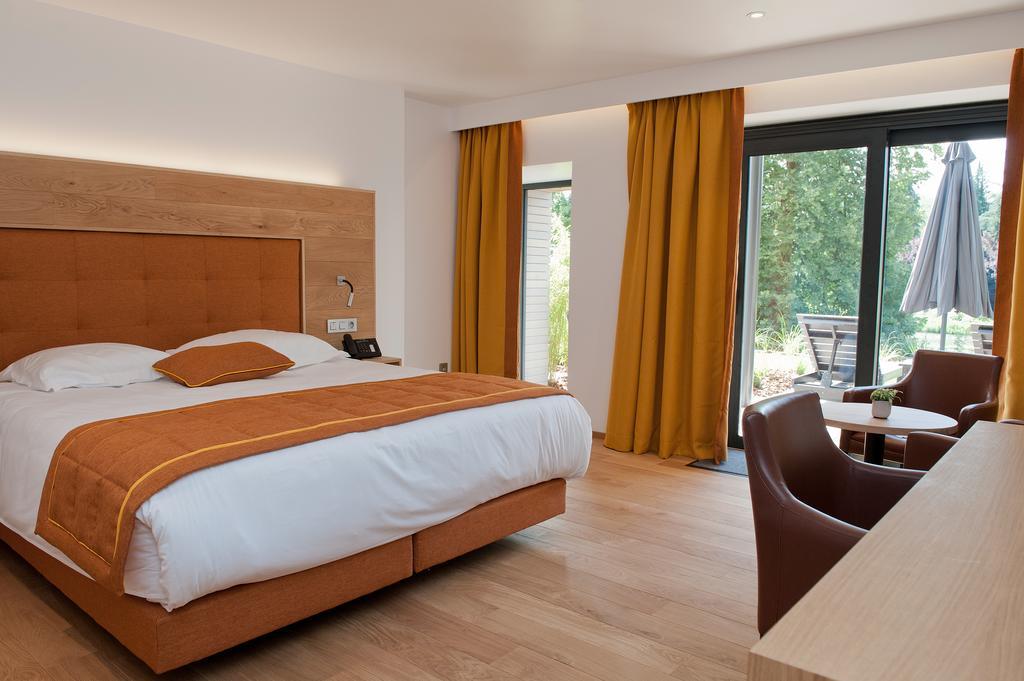 Hotel Le Charme De La Semois Alle Εξωτερικό φωτογραφία