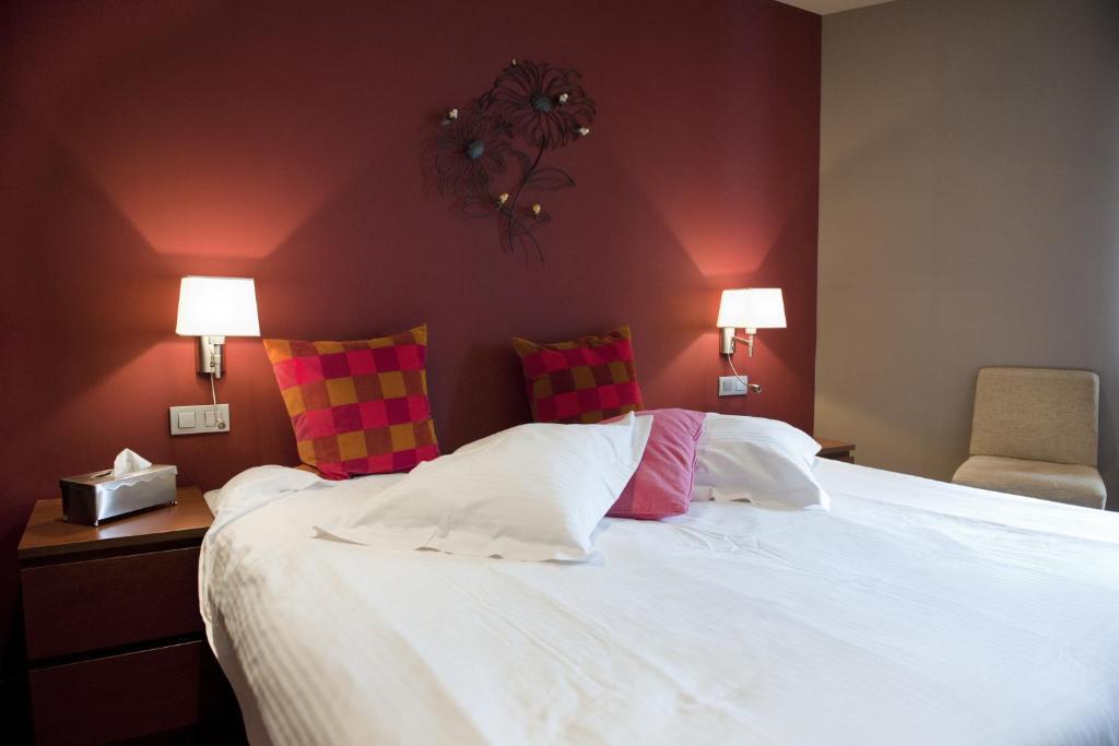 Hotel Le Charme De La Semois Alle Εξωτερικό φωτογραφία